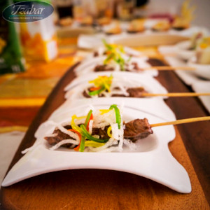 evento-empresarial-memorial-internacional-bocadito-brochetas-de-lomo-fino_2018-01-03-05-08-26.jpg